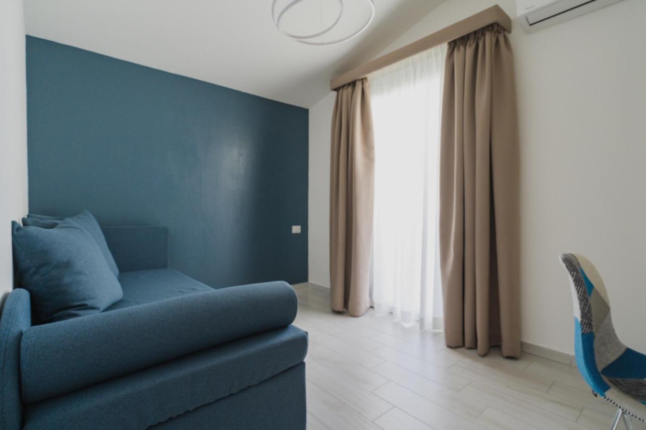 Vemi Affittacamere Posada  Buitenkant foto